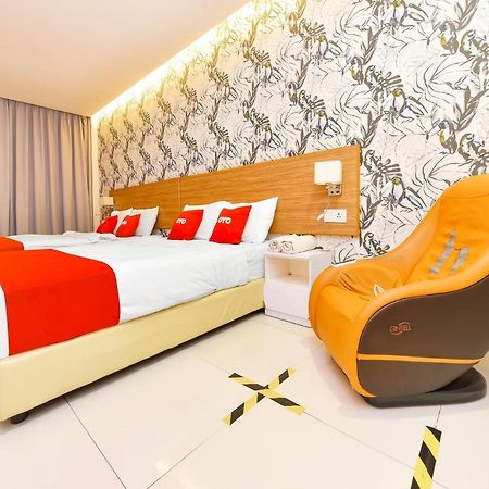 Oyo 90511 Sovotel Kota Damansara 38A Экстерьер фото