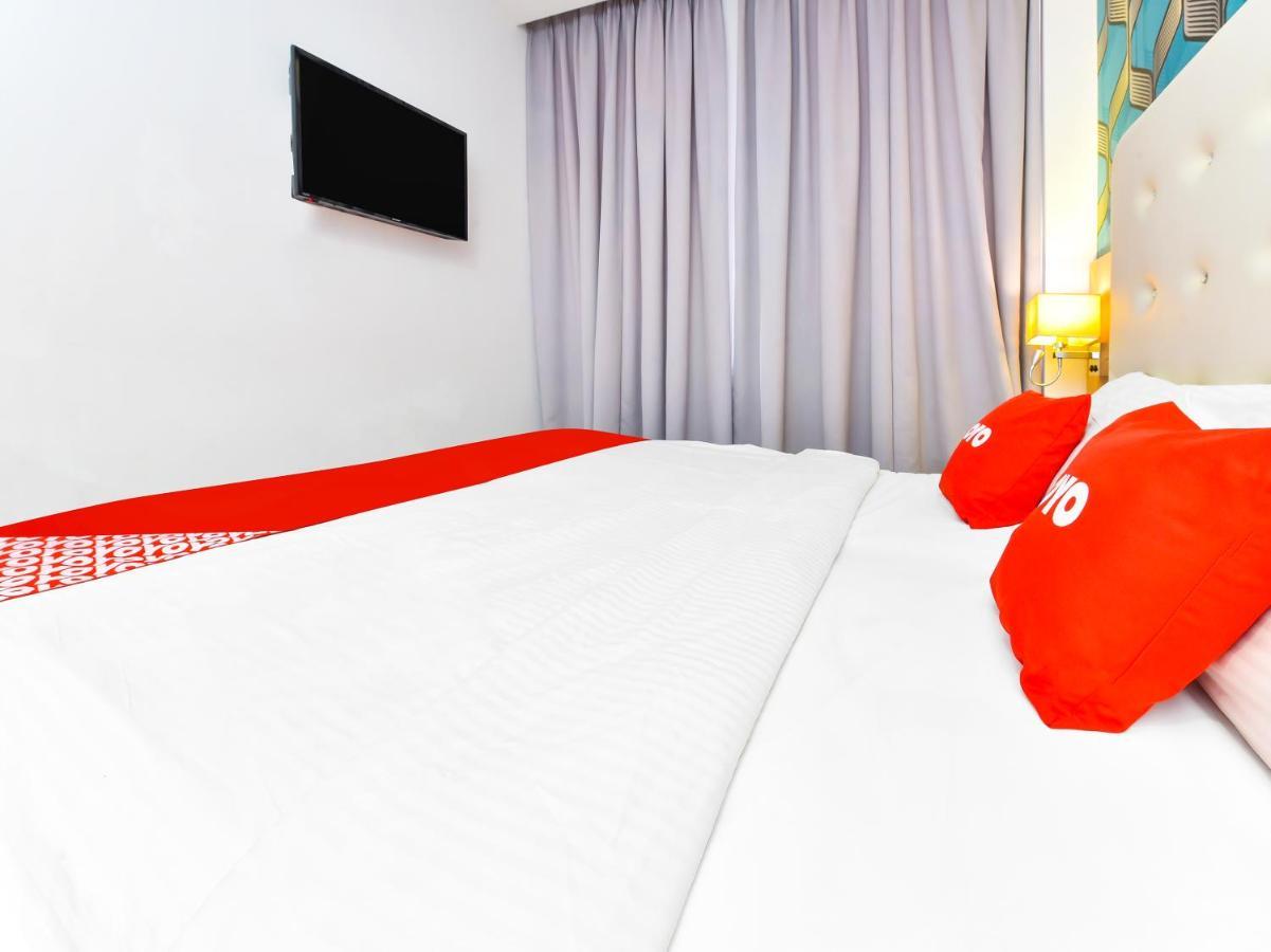 Oyo 90511 Sovotel Kota Damansara 38A Экстерьер фото